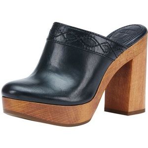 Frye Emily platform clog